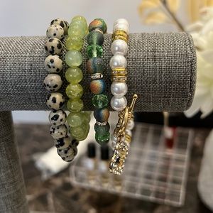 Bundle brackets